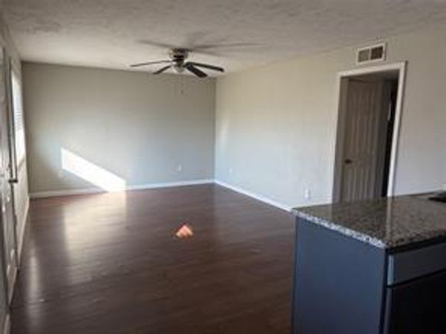 6301 Calhoun Road 3, Houston, TX 77021