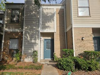 11710 Southlake Drive 18, Houston, TX 77077