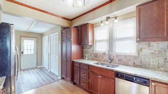 2495 Northland Street, Cuyahoga Falls, OH 44221