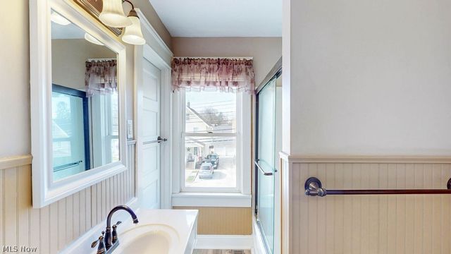 2495 Northland Street, Cuyahoga Falls, OH 44221