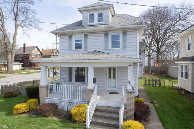 2495 Northland Street, Cuyahoga Falls, OH 44221