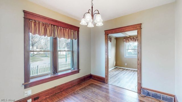 2495 Northland Street, Cuyahoga Falls, OH 44221