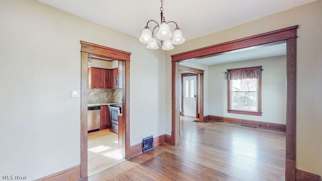 2495 Northland Street, Cuyahoga Falls, OH 44221