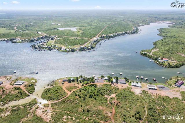 894 W MOONSHINE ROAD, Seymour, TX 76380