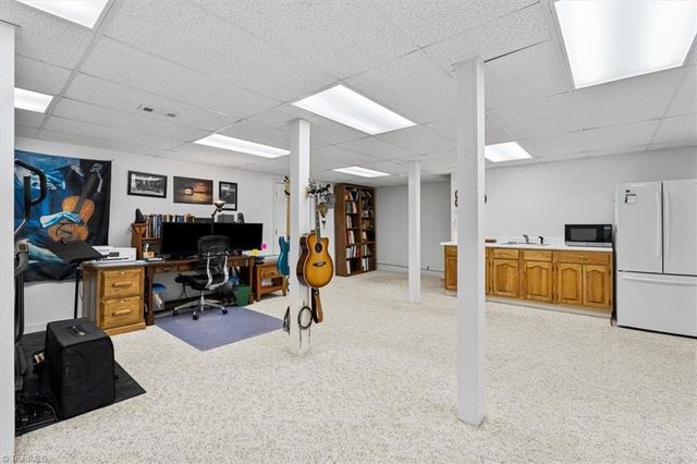 3200 Hickory Ridge Drive, Winston-salem, NC 27127