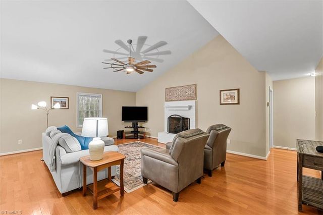 3200 Hickory Ridge Drive, Winston-salem, NC 27127