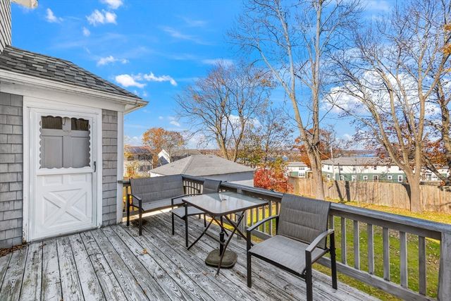 232 Mt Pleasant, Fall River, MA 02720