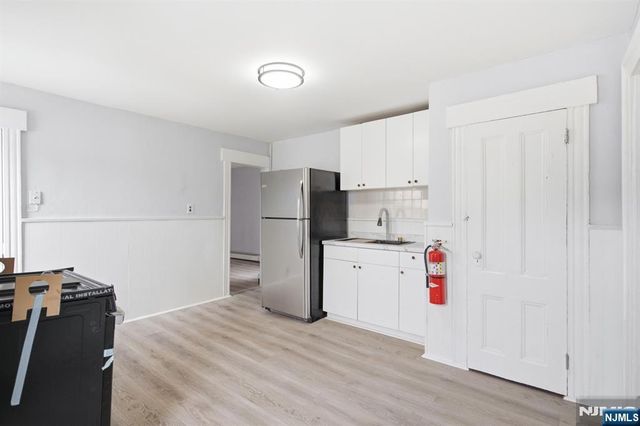 8 Lincoln Avenue, Kearny, NJ 07032