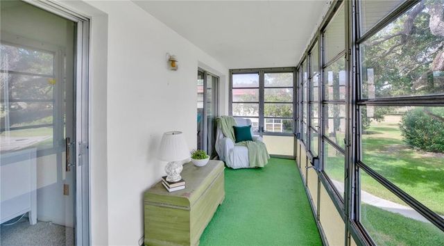 6 Vista Palm Lane 202, Vero Beach, FL 32962