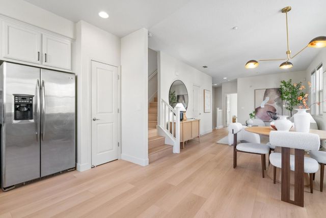1520 Avina Circle 1, Santa Clara, CA 95054