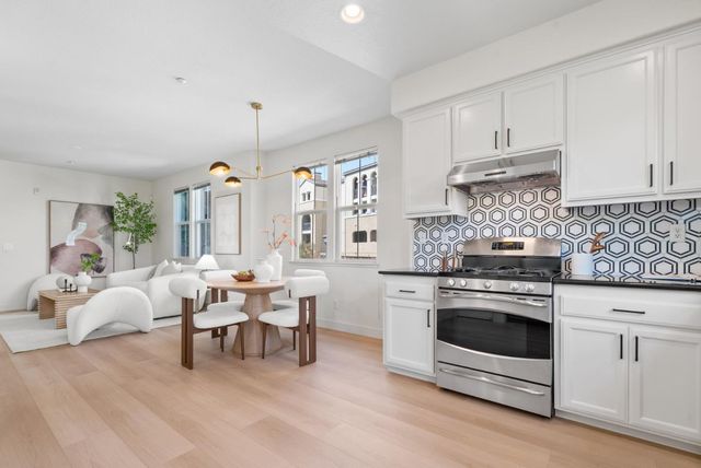 1520 Avina Circle 1, Santa Clara, CA 95054
