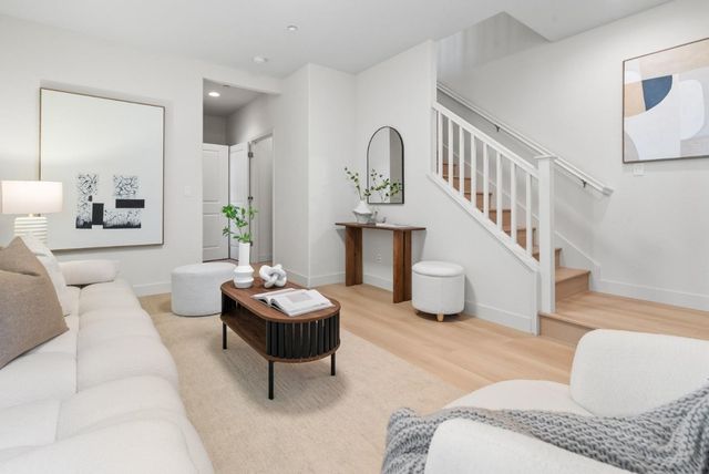 1520 Avina Circle 1, Santa Clara, CA 95054