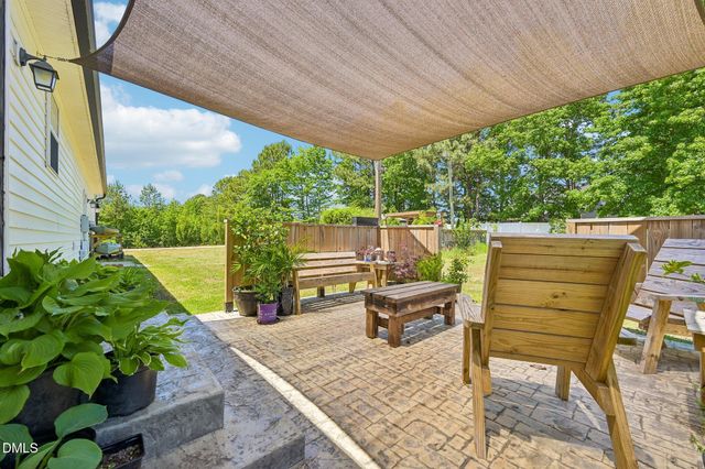 109 Big Branch Court, Zebulon, NC 27597