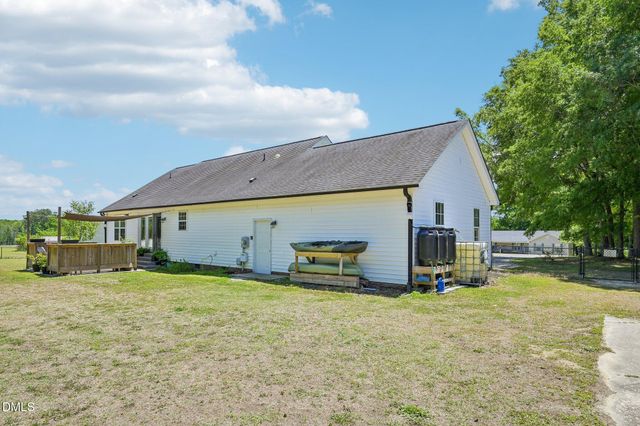 109 Big Branch Court, Zebulon, NC 27597