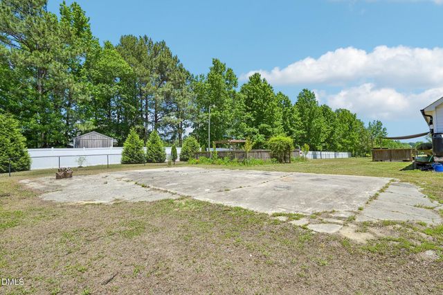 109 Big Branch Court, Zebulon, NC 27597