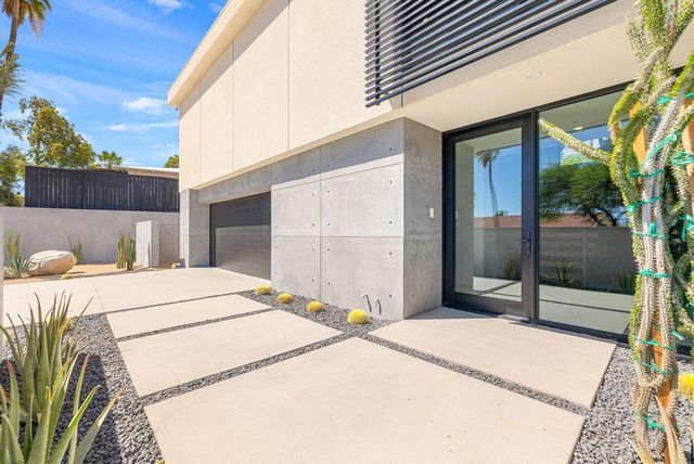 775 W Cabrillo Road, Palm Springs, CA 92262