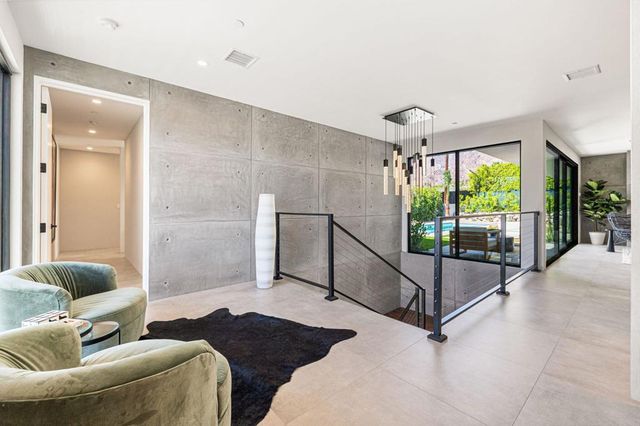 775 W Cabrillo Road, Palm Springs, CA 92262
