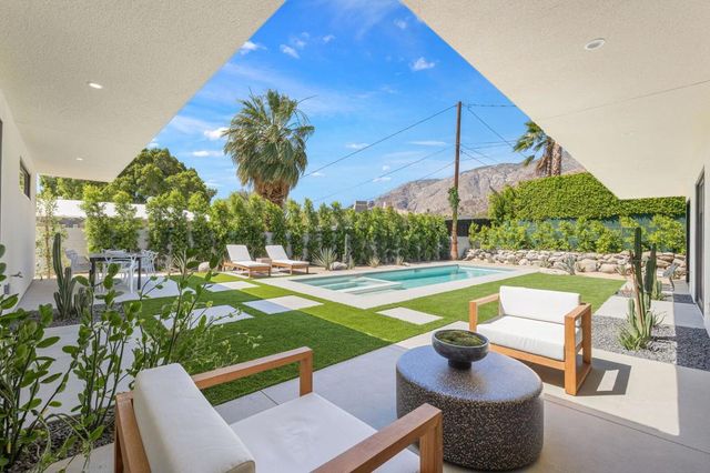 775 W Cabrillo Road, Palm Springs, CA 92262