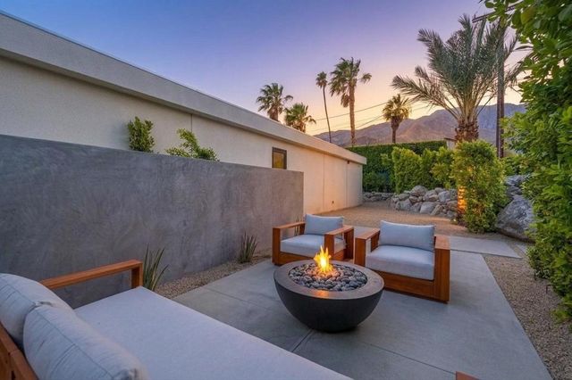 775 W Cabrillo Road, Palm Springs, CA 92262