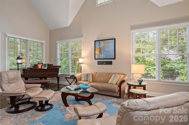 626 Wickhams Fancy Drive, Biltmore Lake, NC 28715