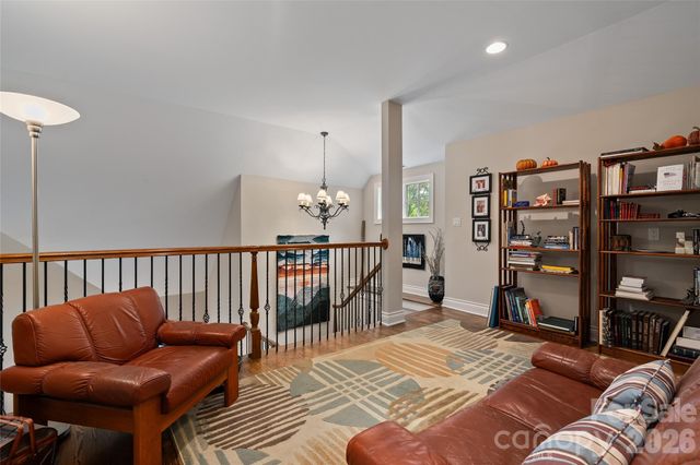 626 Wickhams Fancy Drive, Biltmore Lake, NC 28715