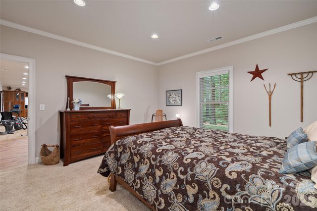 626 Wickhams Fancy Drive, Biltmore Lake, NC 28715