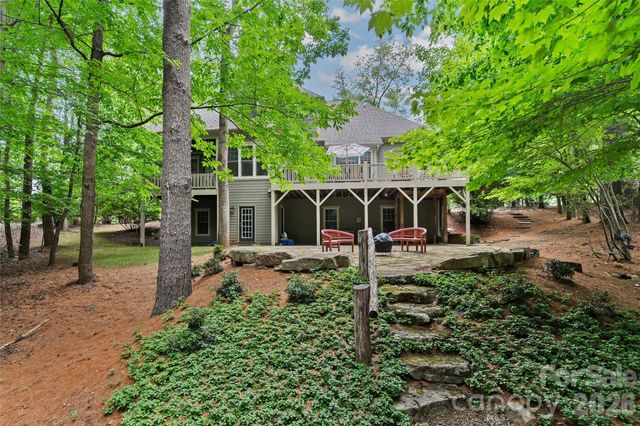 626 Wickhams Fancy Drive, Biltmore Lake, NC 28715