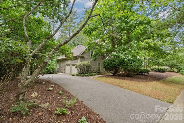 626 Wickhams Fancy Drive, Biltmore Lake, NC 28715