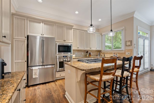 626 Wickhams Fancy Drive, Biltmore Lake, NC 28715