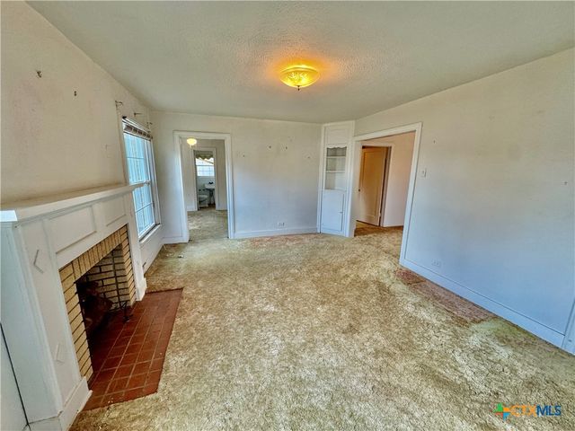 606 N 1st Street, Temple, TX 76501