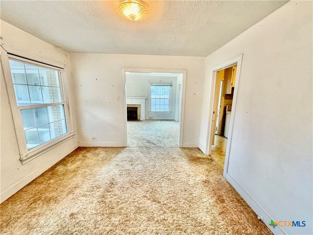 606 N 1st Street, Temple, TX 76501