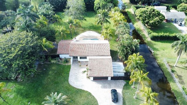 11460 SW 1st Court, Plantation, FL 33325
