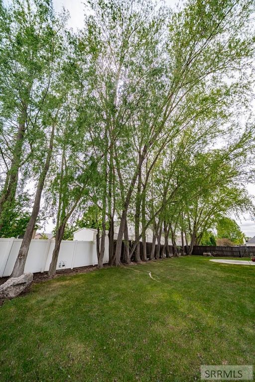 Image 75 of property listing at 1040 Wheatstone Drive, Idaho Falls, ID 83404