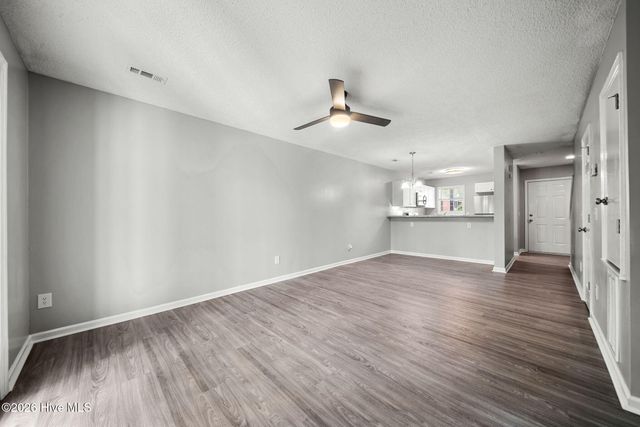 5060 Lamppost Circle, Wilmington, NC 28403