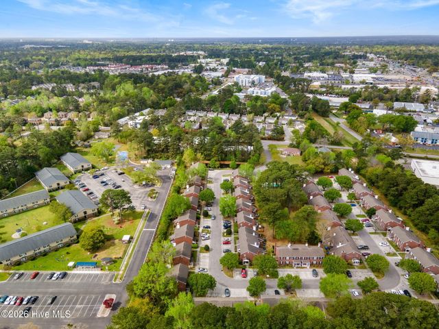 5060 Lamppost Circle, Wilmington, NC 28403