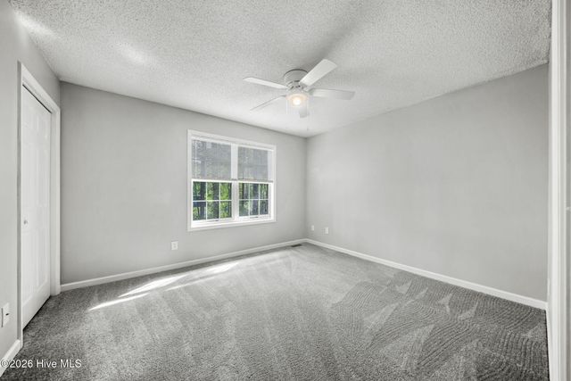 5060 Lamppost Circle, Wilmington, NC 28403