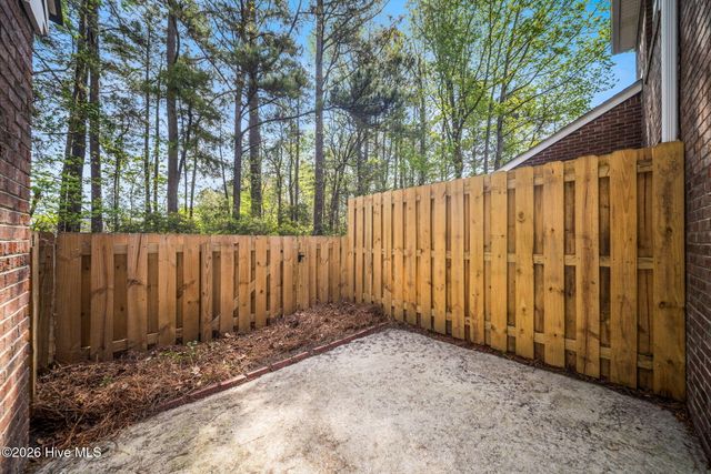 5060 Lamppost Circle, Wilmington, NC 28403