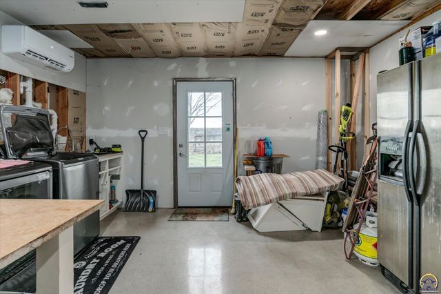 5040 E 141ST ST, Carbondale, KS 66414