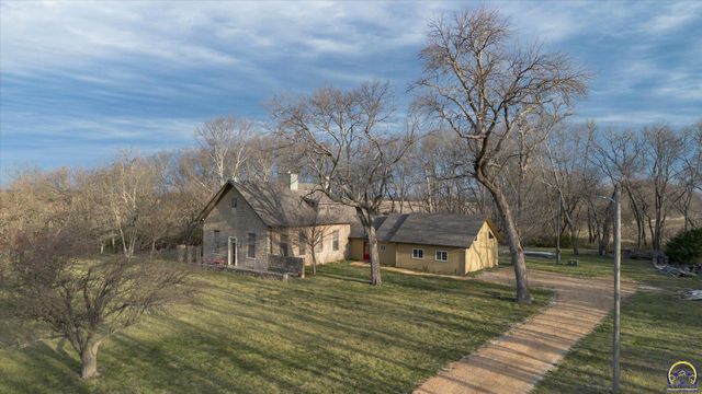 5040 E 141ST ST, Carbondale, KS 66414