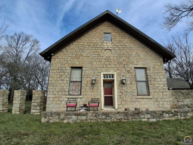 5040 E 141ST ST, Carbondale, KS 66414