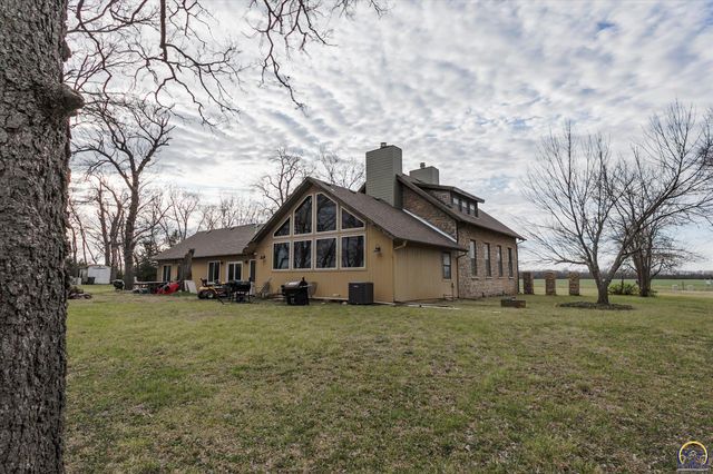 5040 E 141ST ST, Carbondale, KS 66414