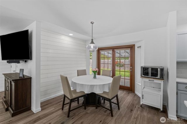 1012 Narnia Lane NW, Olympia, WA 98502