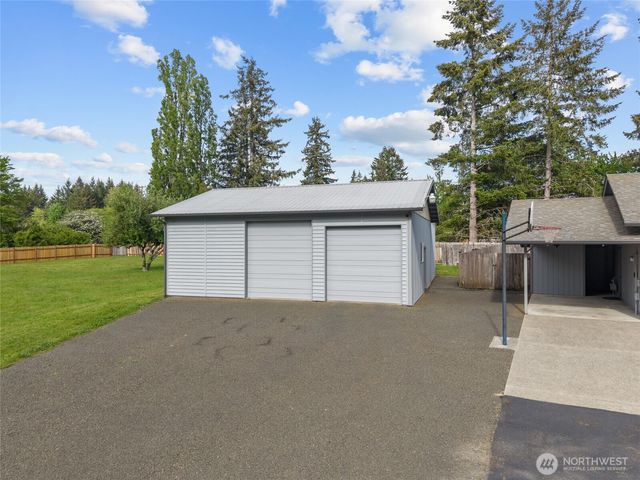 1012 Narnia Lane NW, Olympia, WA 98502