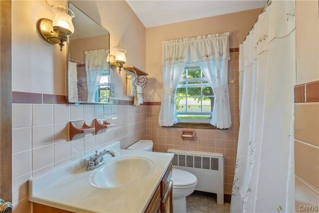 225 Kasson Road, Camillus, NY 13031