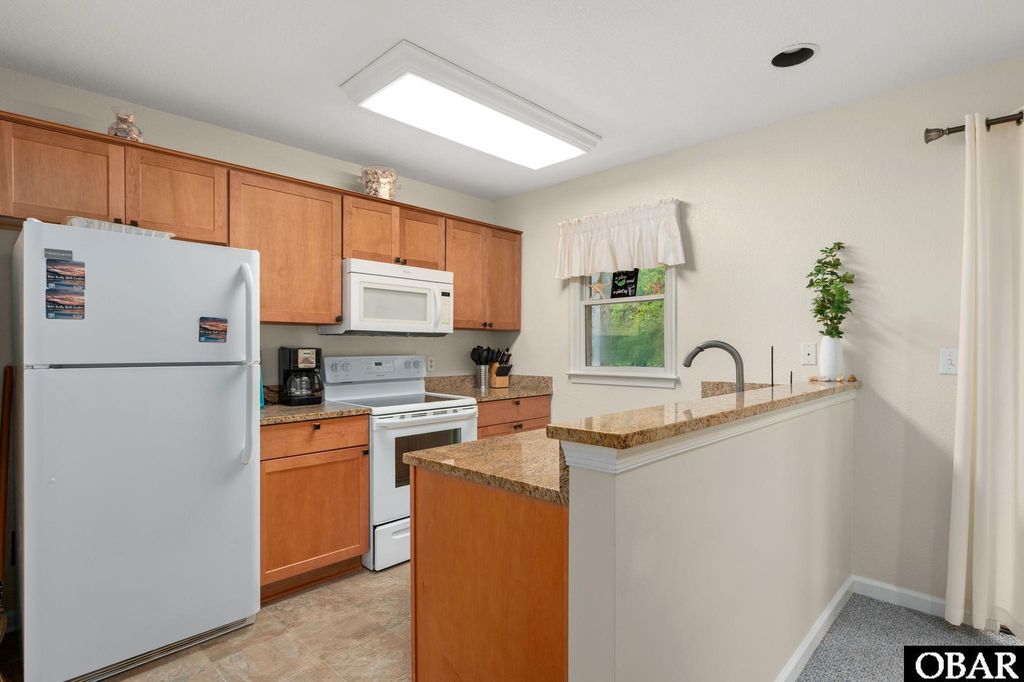 Image 14 of property listing at 1034 Mirage Street Lot #21, Corolla, NC 27927