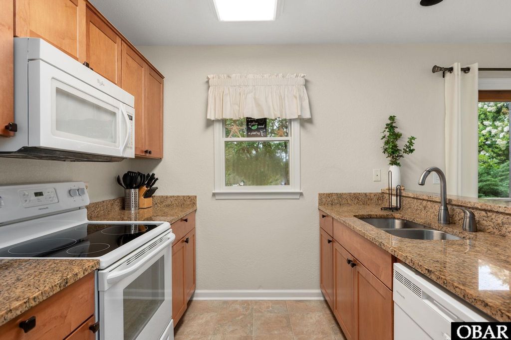 Image 15 of property listing at 1034 Mirage Street Lot #21, Corolla, NC 27927