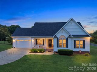 684 Pitts Road, Catawba, SC 29704