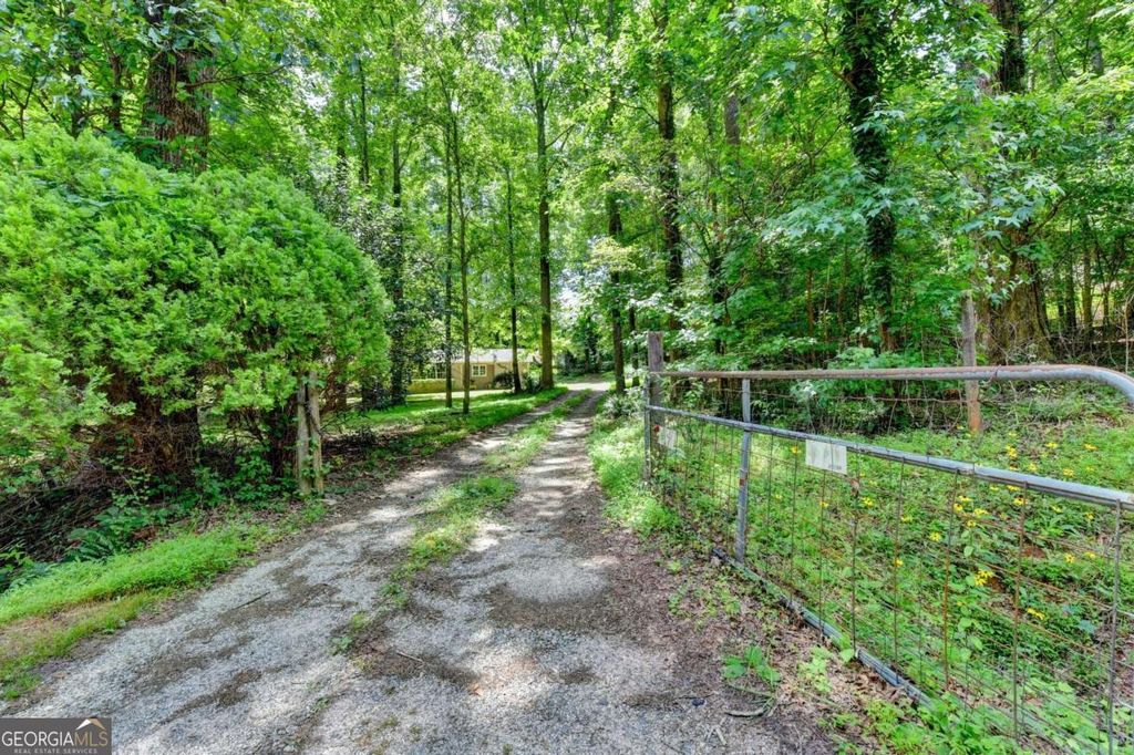 4690 Sewell Drive, Cumming, GA 30028