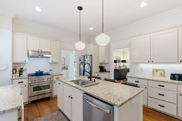 664 Rutledge Avenue, Charleston, SC 29403