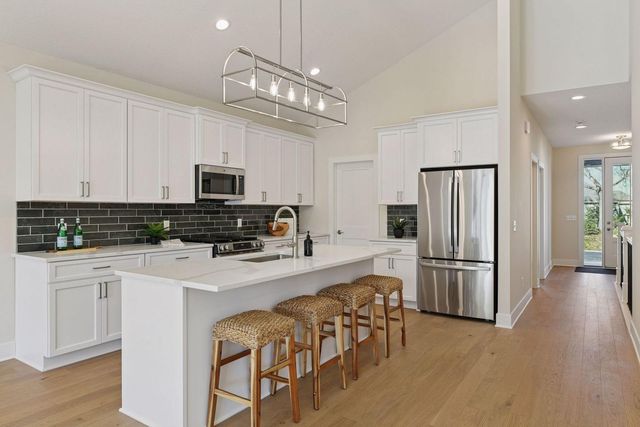 1907 Brookeview Court, Carver, MN 55315